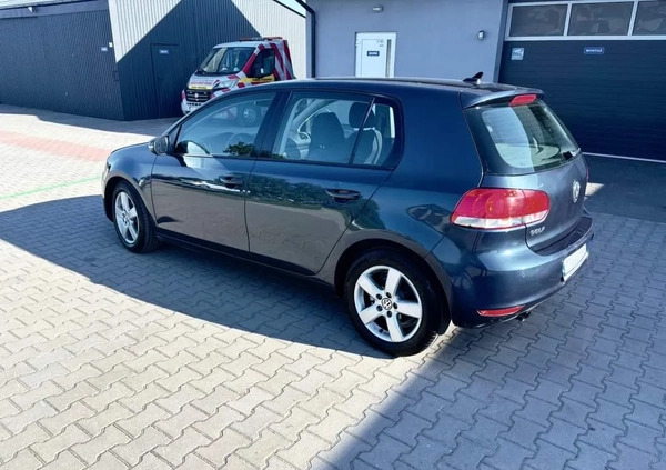 Volkswagen Golf cena 20999 przebieg: 24900, rok produkcji 2011 z Kielce małe 137